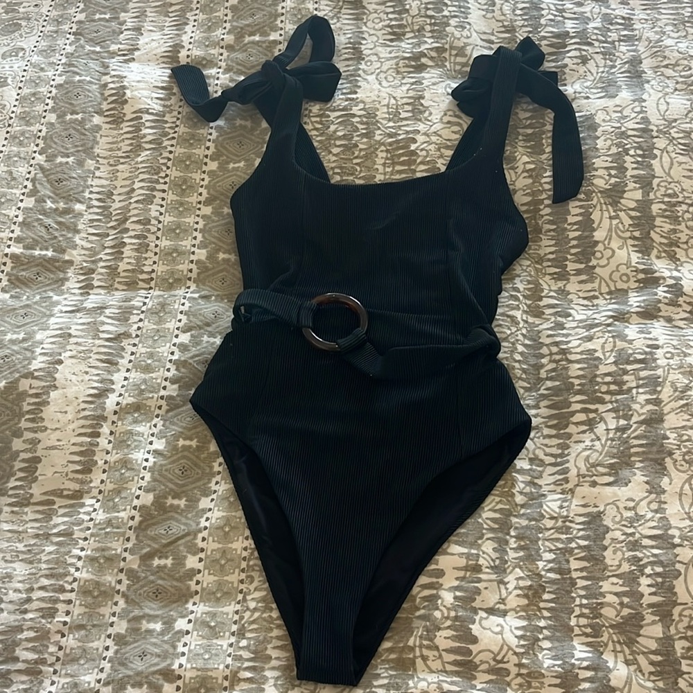 Beach Riot Black Ribbed One-Piece Swimsuit with Belt size xs